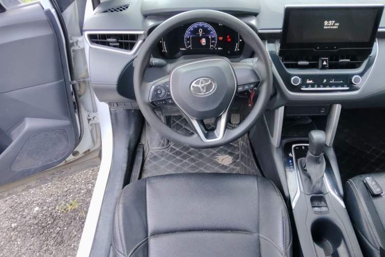 Used Toyota FRONTLANDER 2024 2.0L CVT Elite Edition Steering Wheel