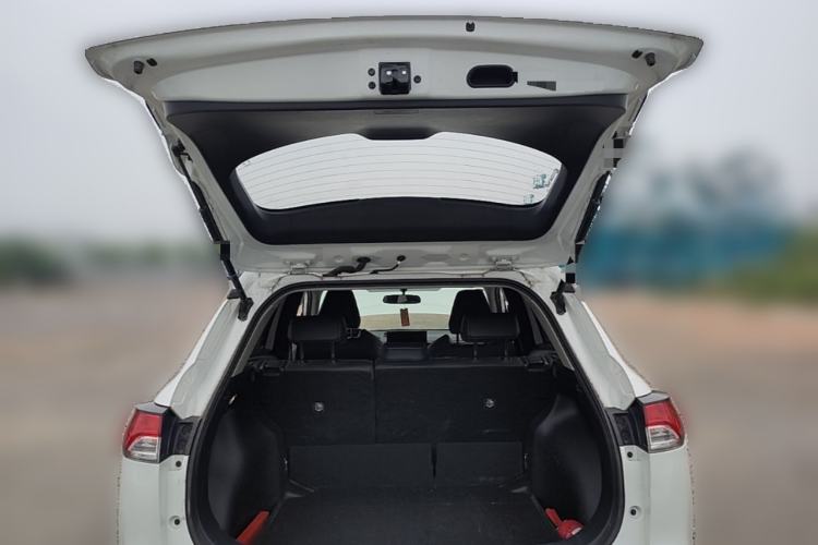Used Toyota FRONTLANDER 2024 2.0L CVT Elite Plus Edition Trunk