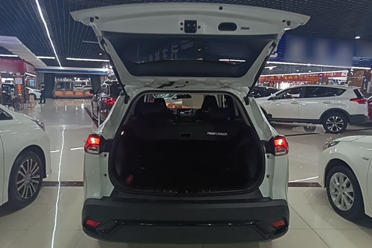 Used Toyota FRONTLANDER 2024 2.0L CVT Elite Plus Edition Trunk