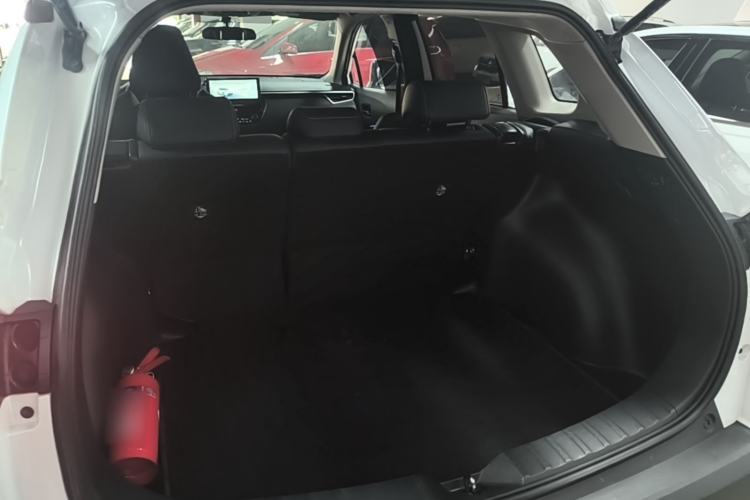 Used Toyota FRONTLANDER 2024 2.0L CVT Elite Plus Edition Trunk