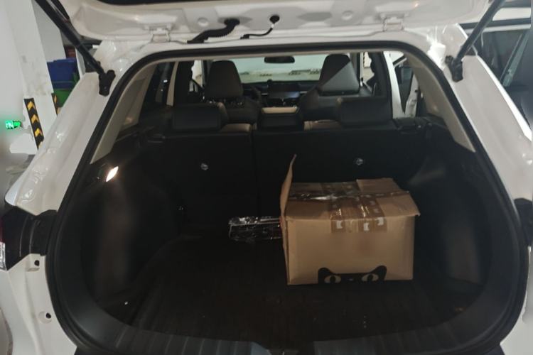 Used Toyota FRONTLANDER 2024 2.0L CVT Elite Plus Edition Trunk