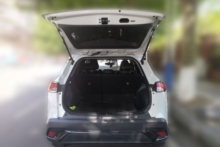 Used Toyota FRONTLANDER 2024 2.0L CVT Elite Edition Trunk