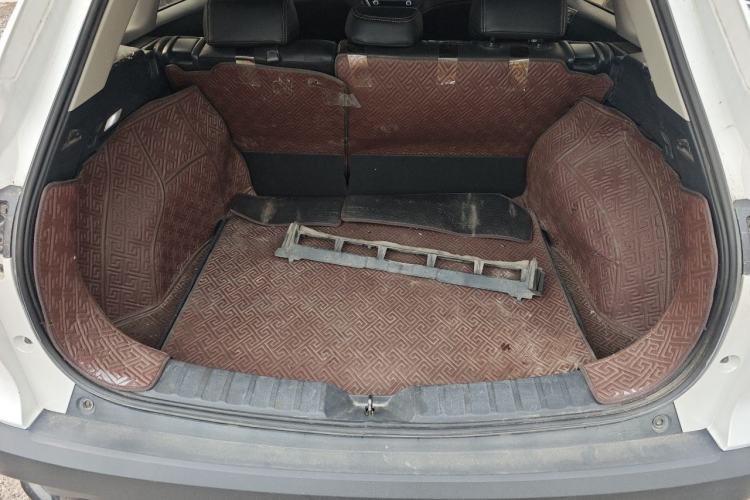 Used Toyota FRONTLANDER 2024 2.0L CVT Elite Edition Trunk