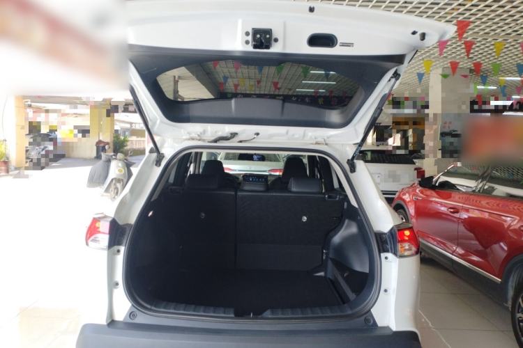 Used Toyota FRONTLANDER 2024 2.0L CVT Elite Edition Trunk