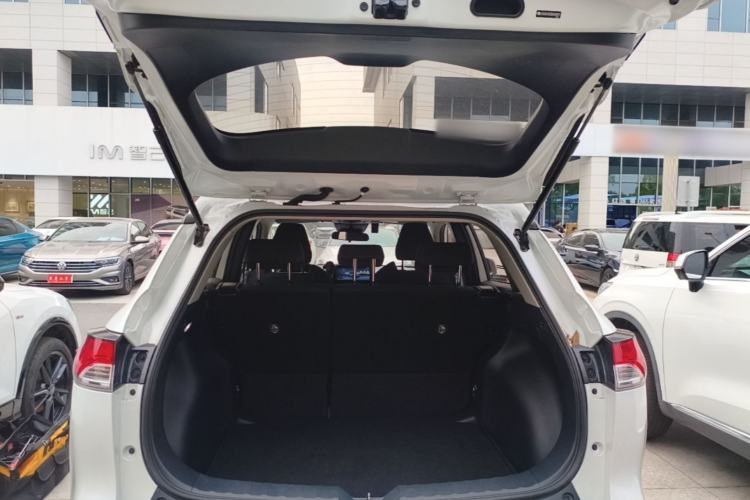 Used Toyota FRONTLANDER 2024 2.0L CVT Elite Edition Trunk