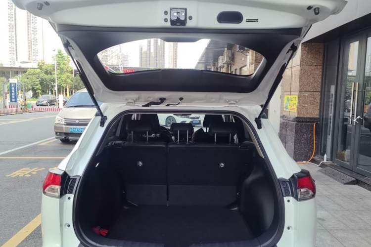 Used Toyota FRONTLANDER 2024 2.0L CVT Elite Edition Trunk