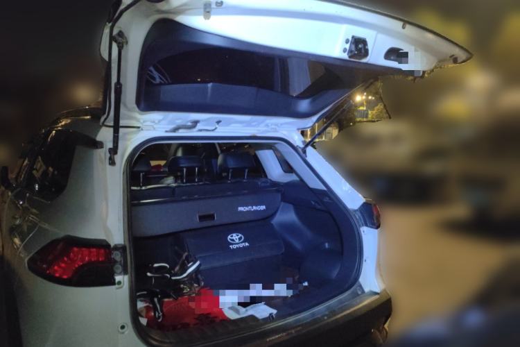 Used Toyota FRONTLANDER 2024 2.0L Smart Electric Hybrid Dual-Engine Leading Edition Trunk