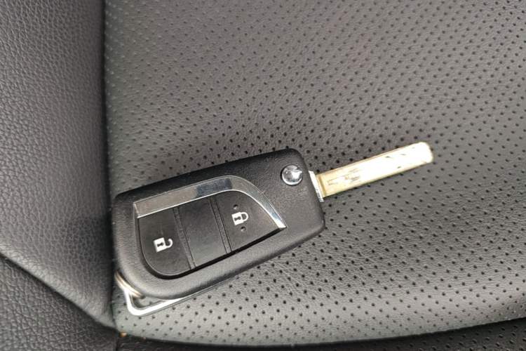 Used Toyota FRONTLANDER 2024 2.0L CVT Elite Plus Edition Vehicle Key