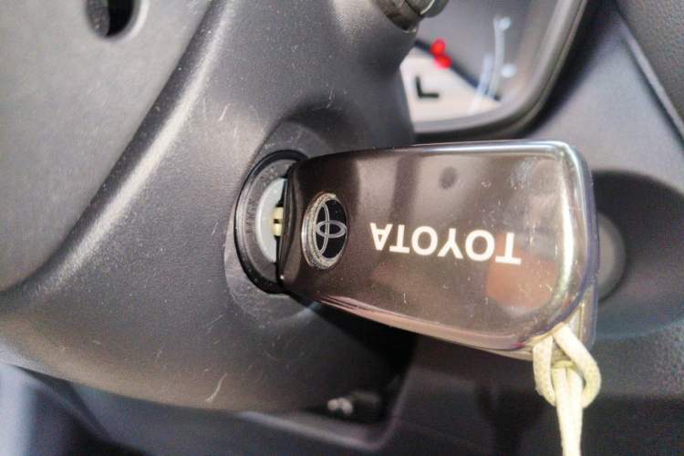 Used Toyota FRONTLANDER 2024 2.0L CVT Elite Edition Vehicle Key