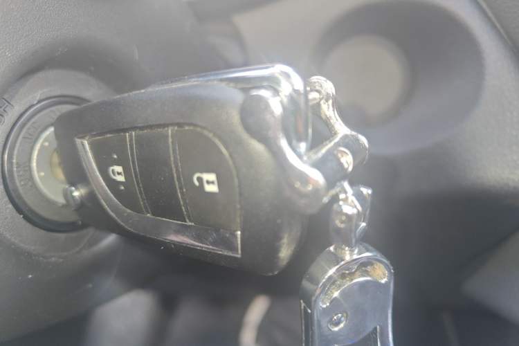 Used Toyota FRONTLANDER 2024 2.0L CVT Elite Edition Vehicle Key