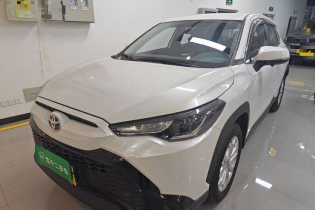 Toyota FRONTLANDER 2024 2.0L CVT Elite Plus Edition d’occasion