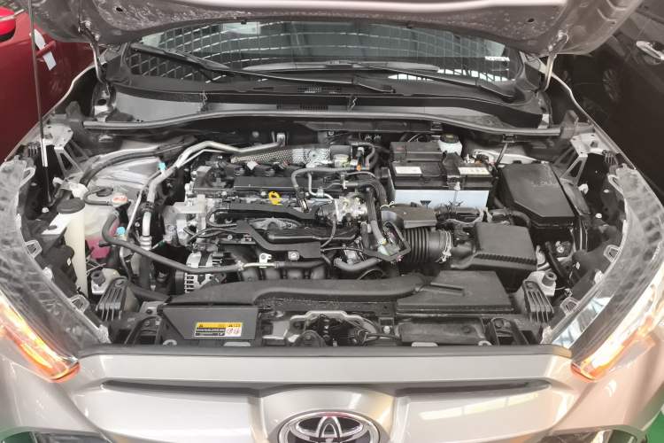 Used Toyota FRONTLANDER 2024 2.0L CVT Elite Edition Engine Bay