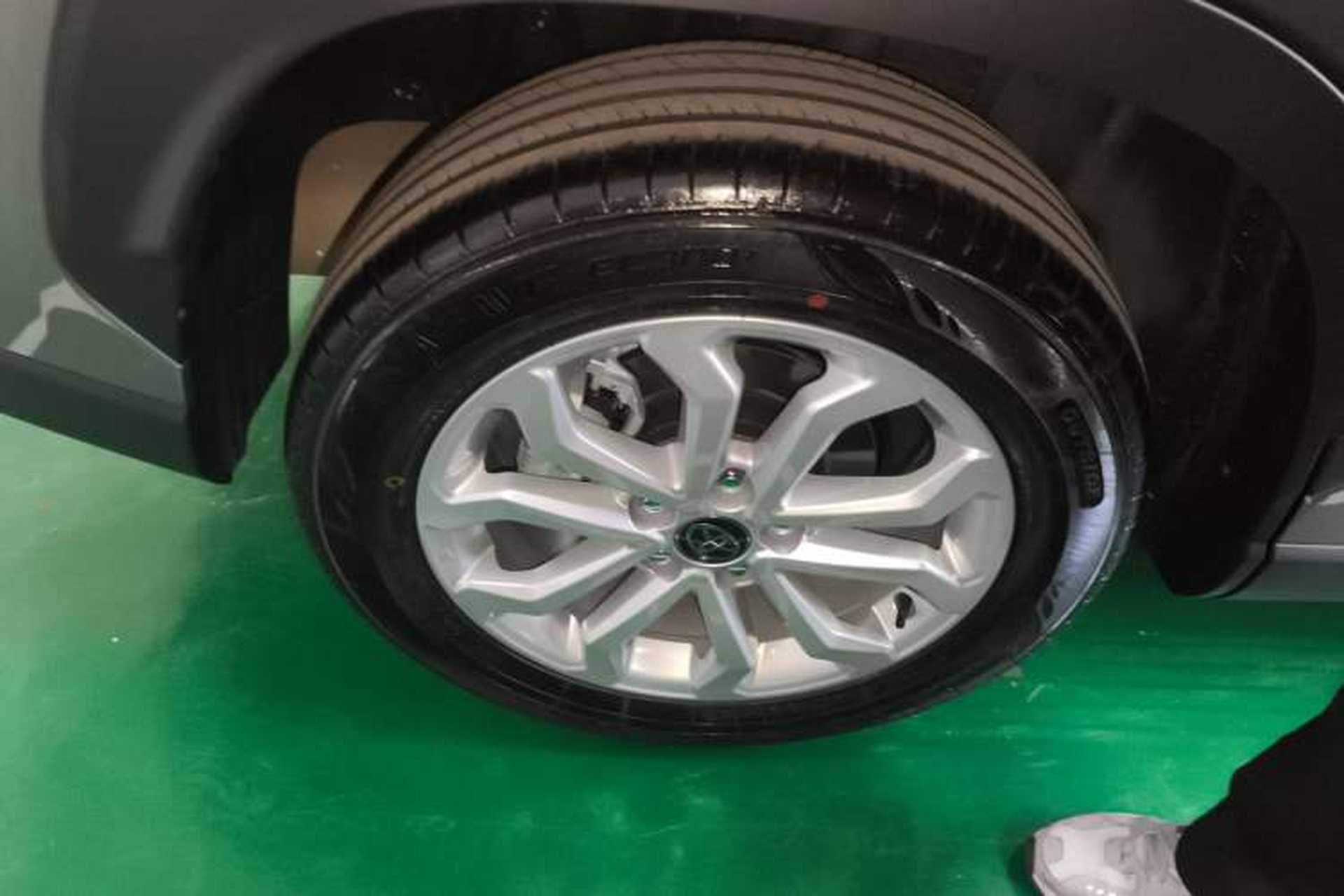 Used Toyota FRONTLANDER 2024 2.0L CVT Elite Edition Right Rear Wheel Hub