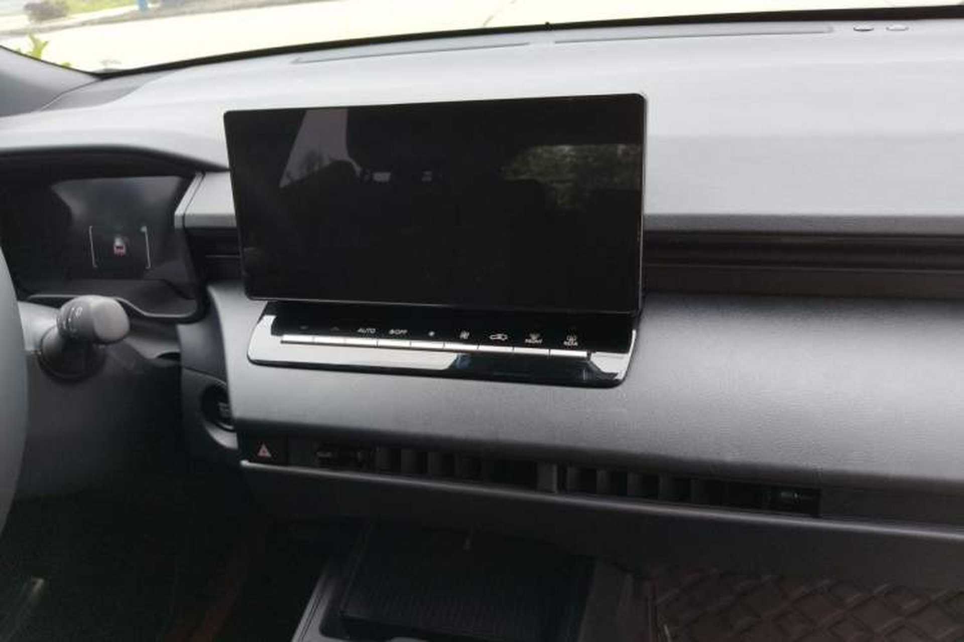 Used Toyota FRONTLANDER 2026 Model 2.0L CVT Comfort Edition Audio And AC Panel