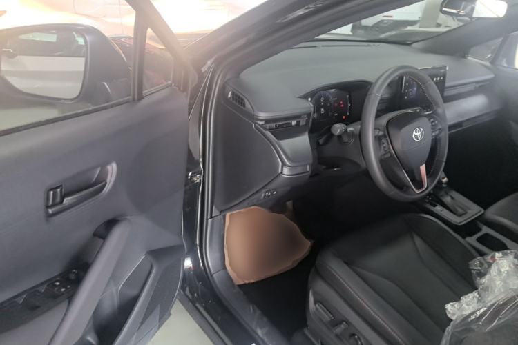 Used Toyota FRONTLANDER 2026 Model 2.0L CVT Comfort Edition Driver Seat