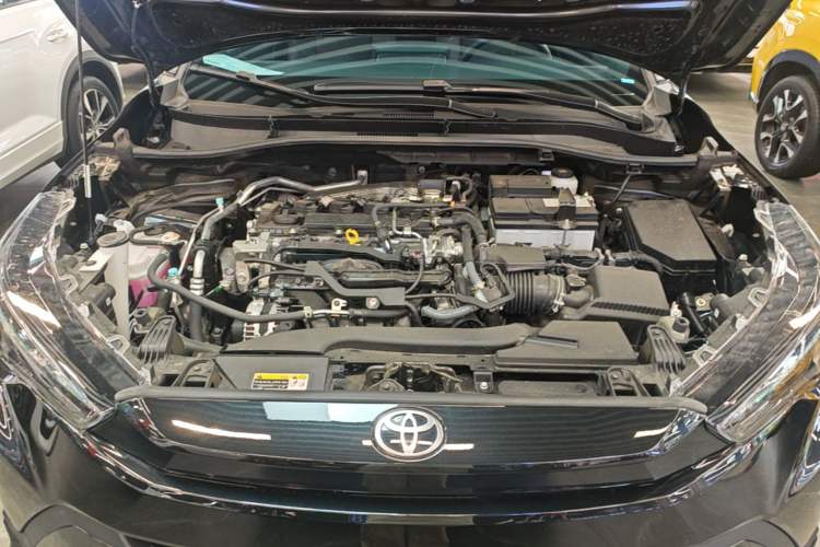 Used Toyota FRONTLANDER 2026 Model 2.0L CVT Comfort Edition Engine Bay