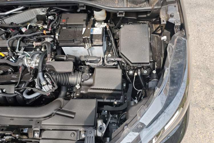Used Toyota FRONTLANDER 2026 Model 2.0L CVT Comfort Edition Engine Bay Left