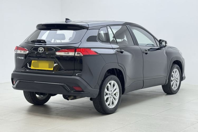 Used Toyota FRONTLANDER 2026 Model 2.0L CVT Comfort Edition Exterior 4
