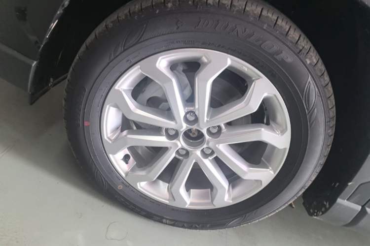 Used Toyota FRONTLANDER 2026 Model 2.0L CVT Comfort Edition Exterior 4