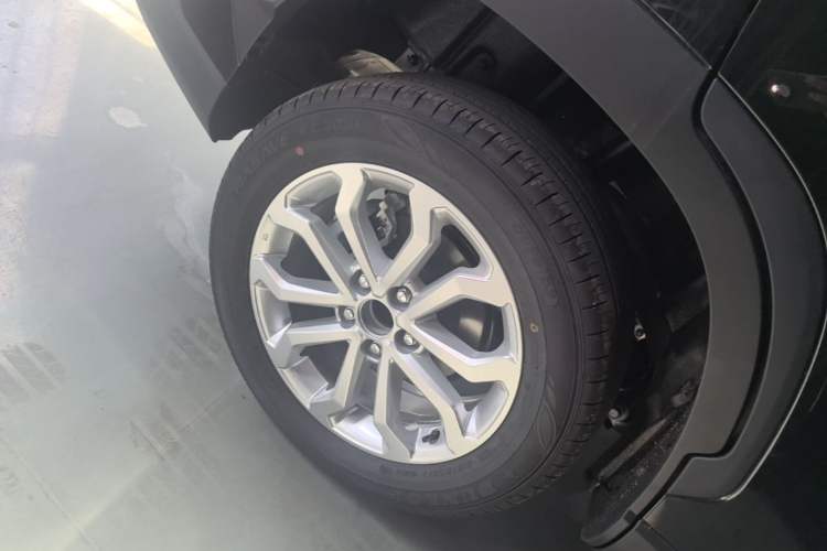Used Toyota FRONTLANDER 2026 Model 2.0L CVT Comfort Edition Exterior 5