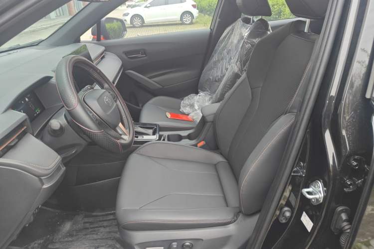 Used Toyota FRONTLANDER 2026 Model 2.0L Smart Electric Hybrid Dual-Engine Luxury Edition Left Front Seat