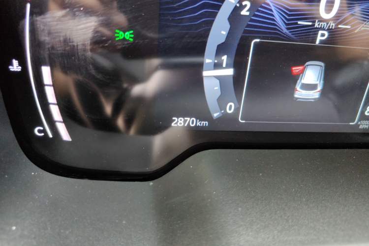 Used Toyota FRONTLANDER 2026 Model 2.0L CVT Comfort Edition Odometer Close Up