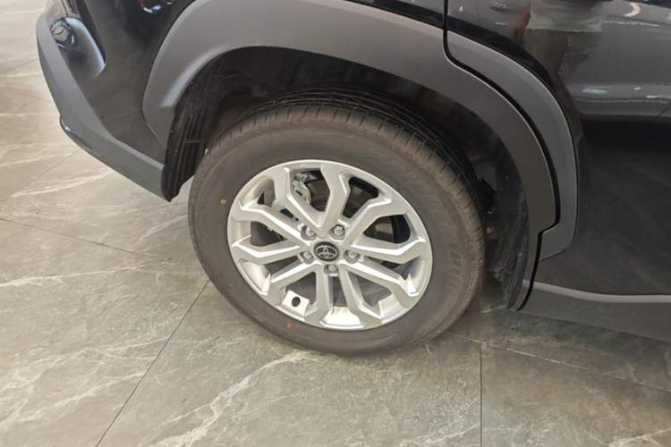 Used Toyota FRONTLANDER 2026 Model 2.0L CVT Comfort Edition Right Rear Wheel Hub
