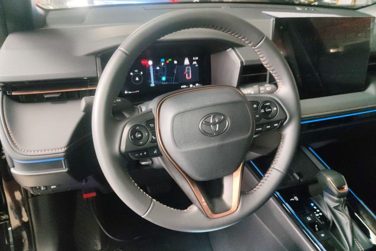 Used Toyota FRONTLANDER 2026 Model 2.0L CVT Luxury Edition Steering Wheel