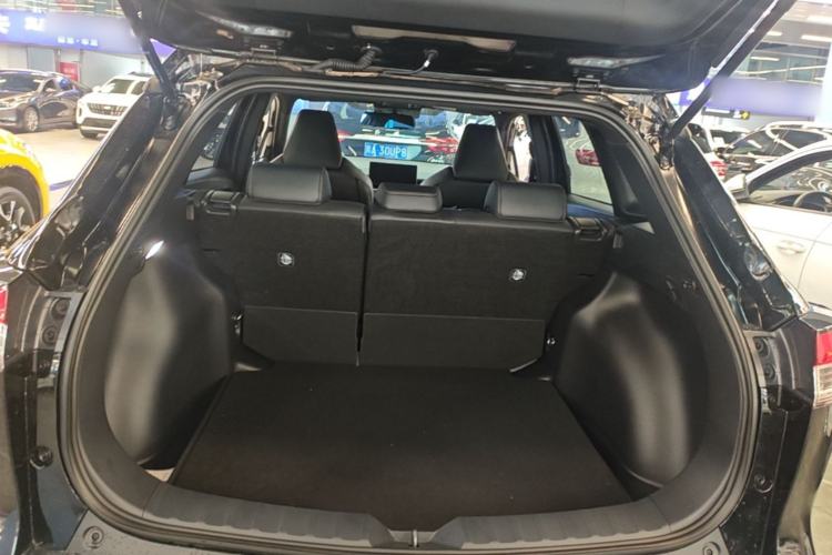 Used Toyota FRONTLANDER 2026 Model 2.0L CVT Comfort Edition Trunk