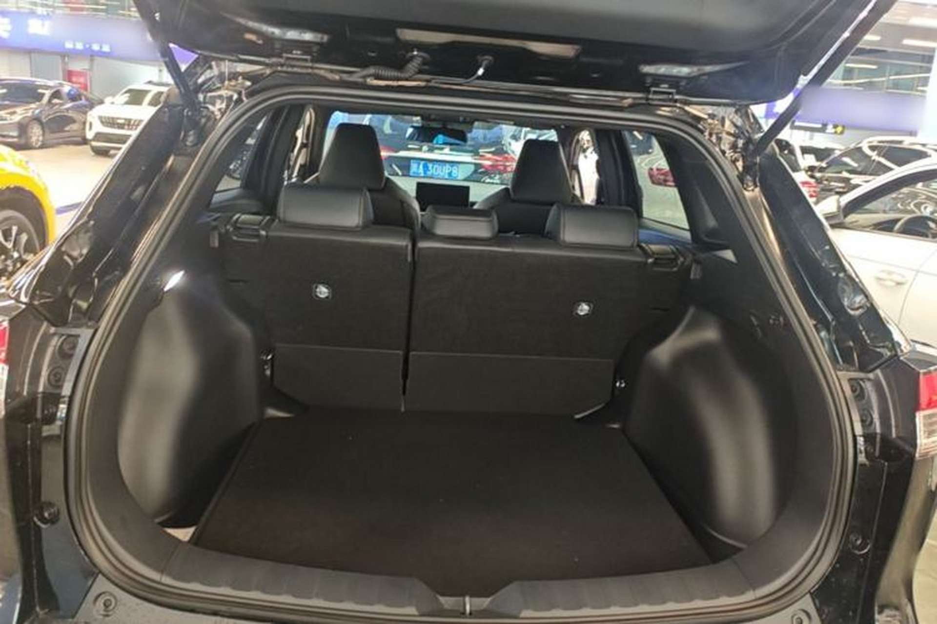 Used Toyota FRONTLANDER 2026 Model 2.0L CVT Comfort Edition Trunk