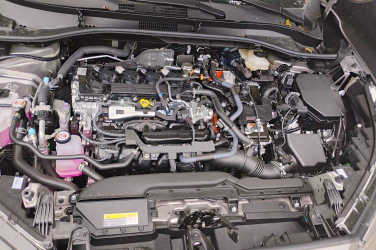 Used Toyota FRONTLANDER 2026 Model 2.0L Smart Electric Hybrid Dual-Engine Leading Edition Engine Bay