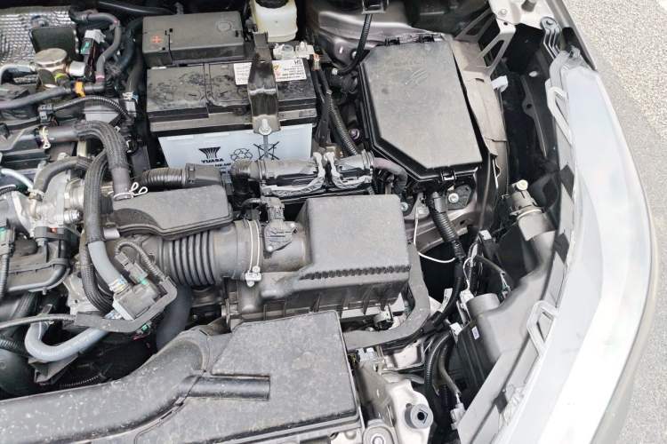 Used Toyota FRONTLANDER 2026 Model 2.0L CVT Comfort Edition Engine Bay Left