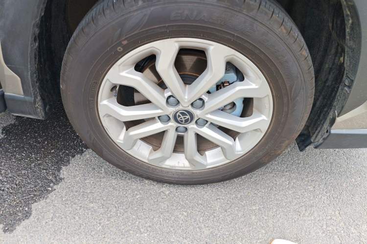 Used Toyota FRONTLANDER 2026 Model 2.0L CVT Comfort Edition Right Front Wheel Hub