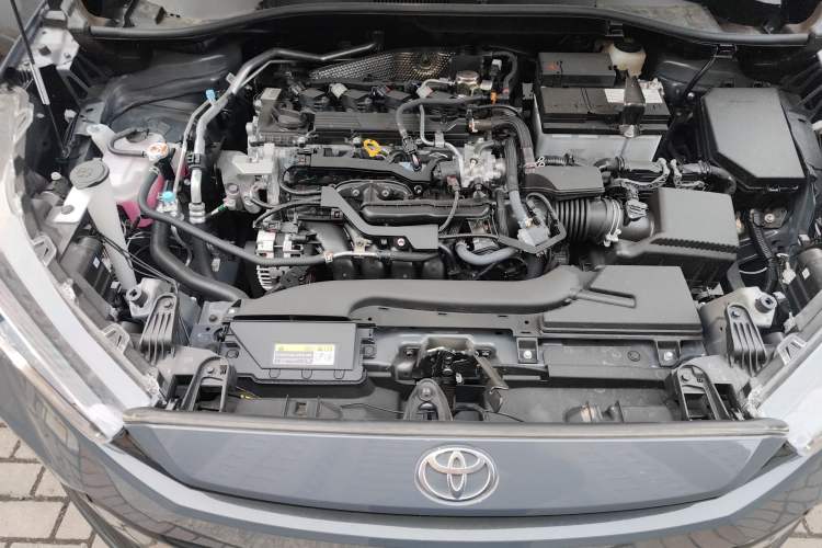 Used Toyota FRONTLANDER 2026 Model 2.0L CVT Comfort PLUS Edition Engine Bay
