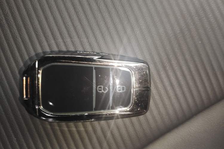 Used Toyota FRONTLANDER 2026 Model 2.0L CVT Comfort Edition Interior 1