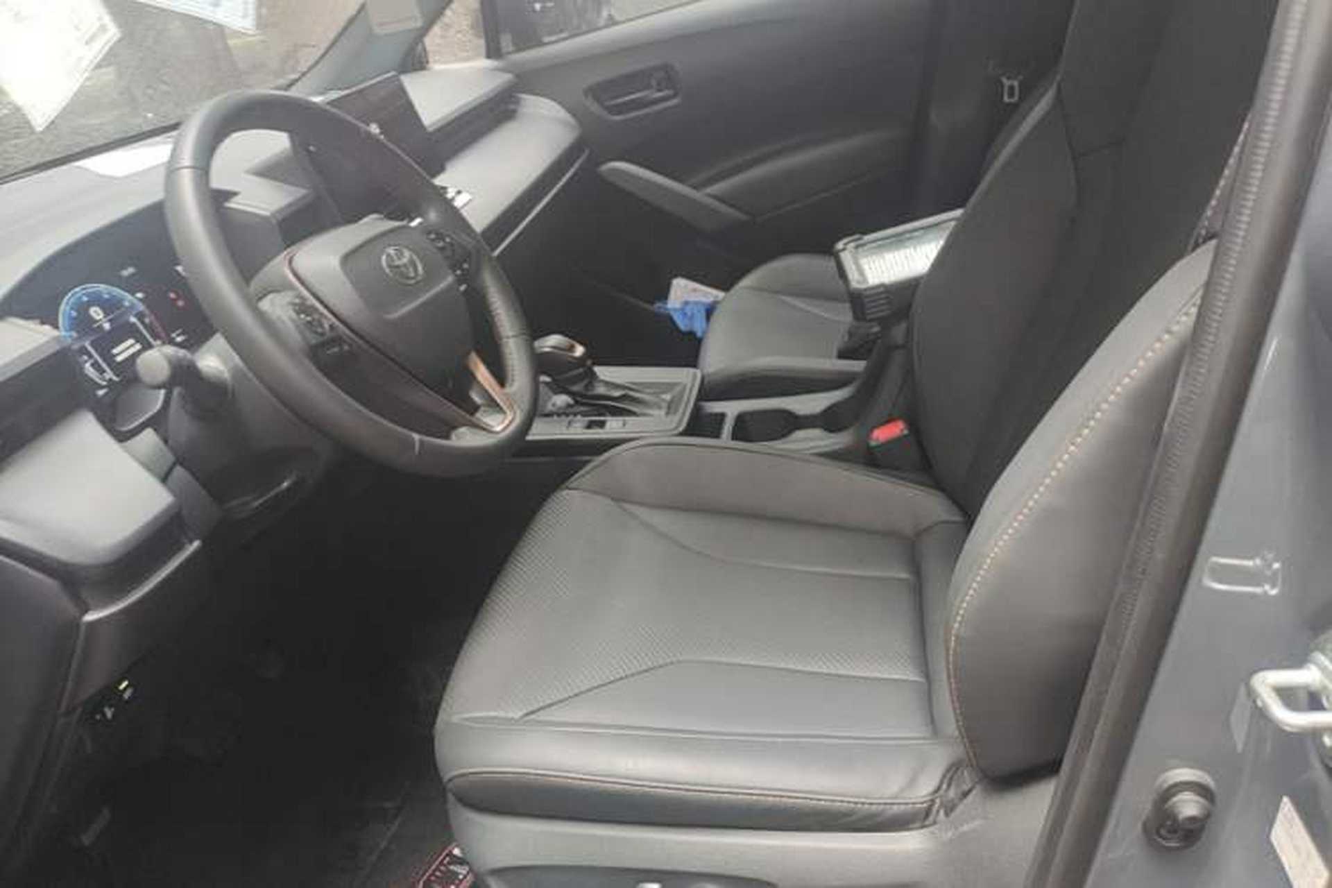 Used Toyota FRONTLANDER 2026 Model 2.0L CVT Comfort Edition Left Front Seat
