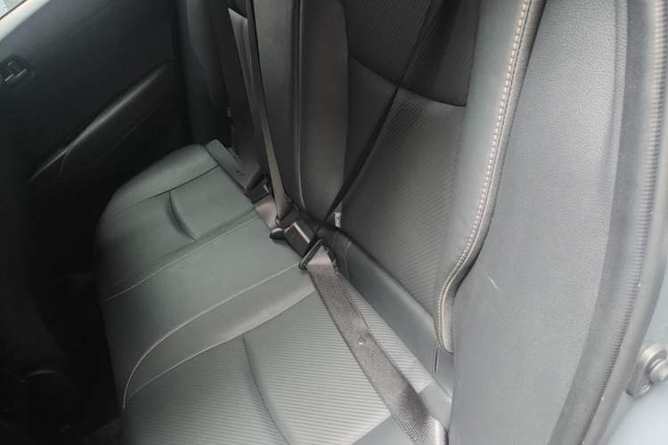 Used Toyota FRONTLANDER 2026 Model 2.0L CVT Comfort Edition Left Rear Seat