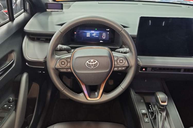 Used Toyota FRONTLANDER 2026 Model 2.0L CVT Comfort PLUS Edition Steering Wheel