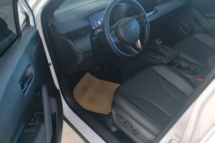 Used Toyota FRONTLANDER 2026 Model 2.0L CVT Comfort Edition Driver Seat