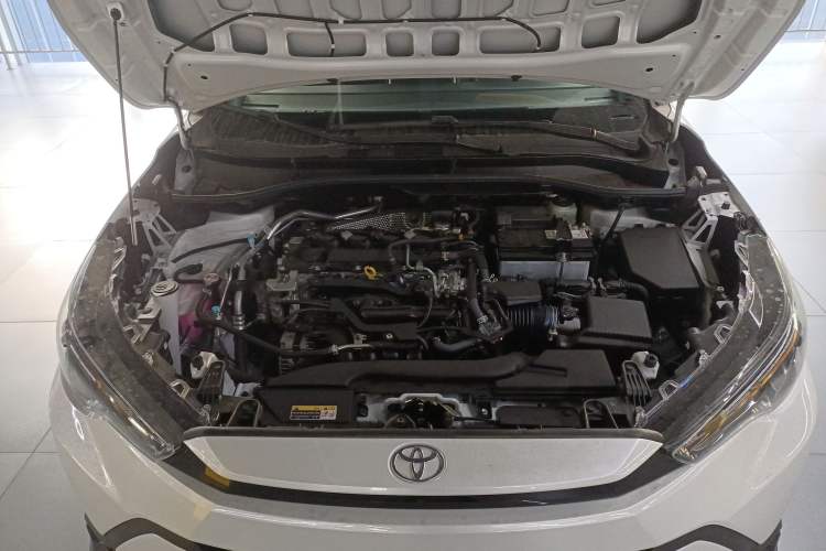 Used Toyota FRONTLANDER 2026 Model 2.0L CVT Comfort Edition Engine Bay