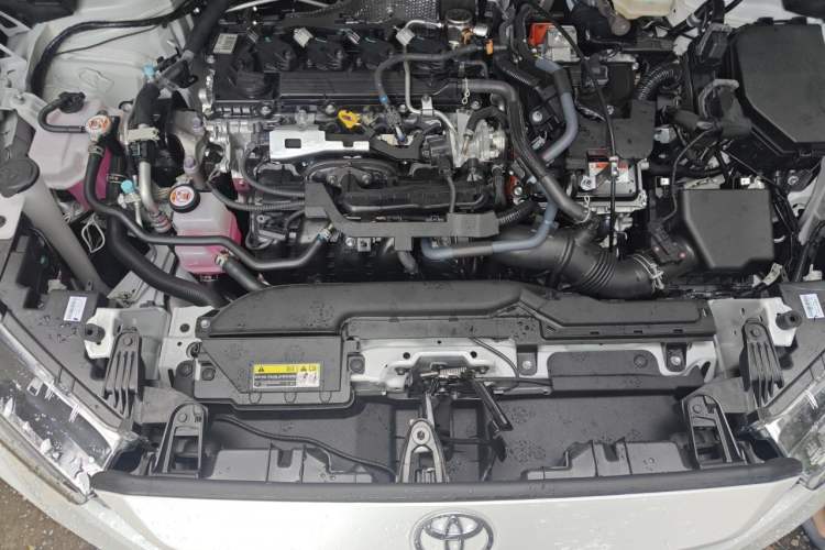 Used Toyota FRONTLANDER 2026 Model 2.0L Smart Electric Hybrid Dual-Engine Leading Edition Engine Bay