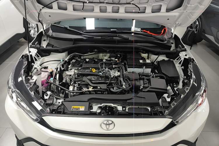 Used Toyota FRONTLANDER 2026 Model 2.0L CVT Comfort Edition Engine Bay