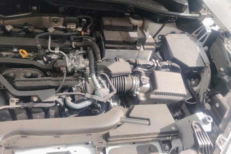 Used Toyota FRONTLANDER 2026 Model 2.0L CVT Comfort PLUS Edition Engine Bay Left