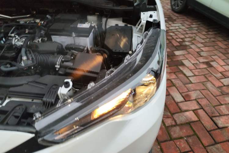Used Toyota FRONTLANDER 2026 Model 2.0L CVT Comfort Edition Engine Bay Left
