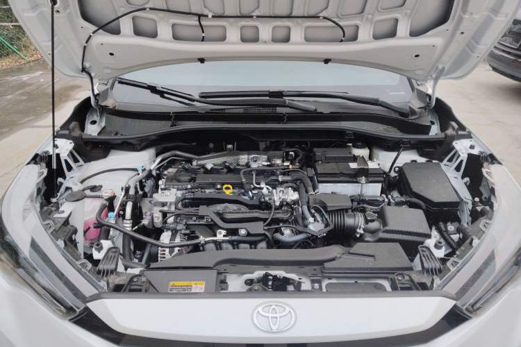 Used Toyota FRONTLANDER 2026 Model 2.0L CVT Comfort PLUS Edition Engine Bay