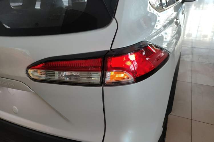 Used Toyota FRONTLANDER 2026 Model 2.0L CVT Comfort Edition Exterior 3