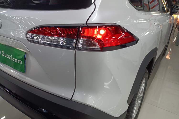 Used Toyota FRONTLANDER 2026 Model 2.0L CVT Comfort Edition Exterior 6