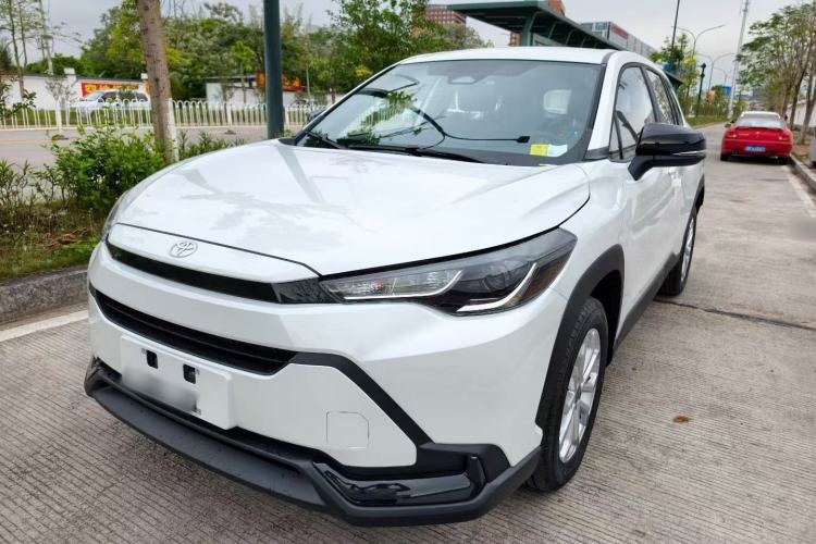 Used Toyota FRONTLANDER 2026 Model 2.0L CVT Comfort Edition Exterior 8