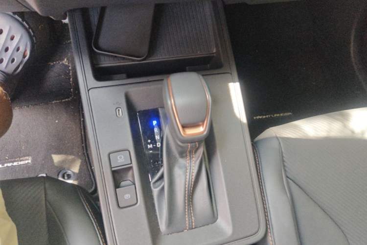 Used Toyota FRONTLANDER 2026 Model 2.0L CVT Comfort Edition Gear Lever