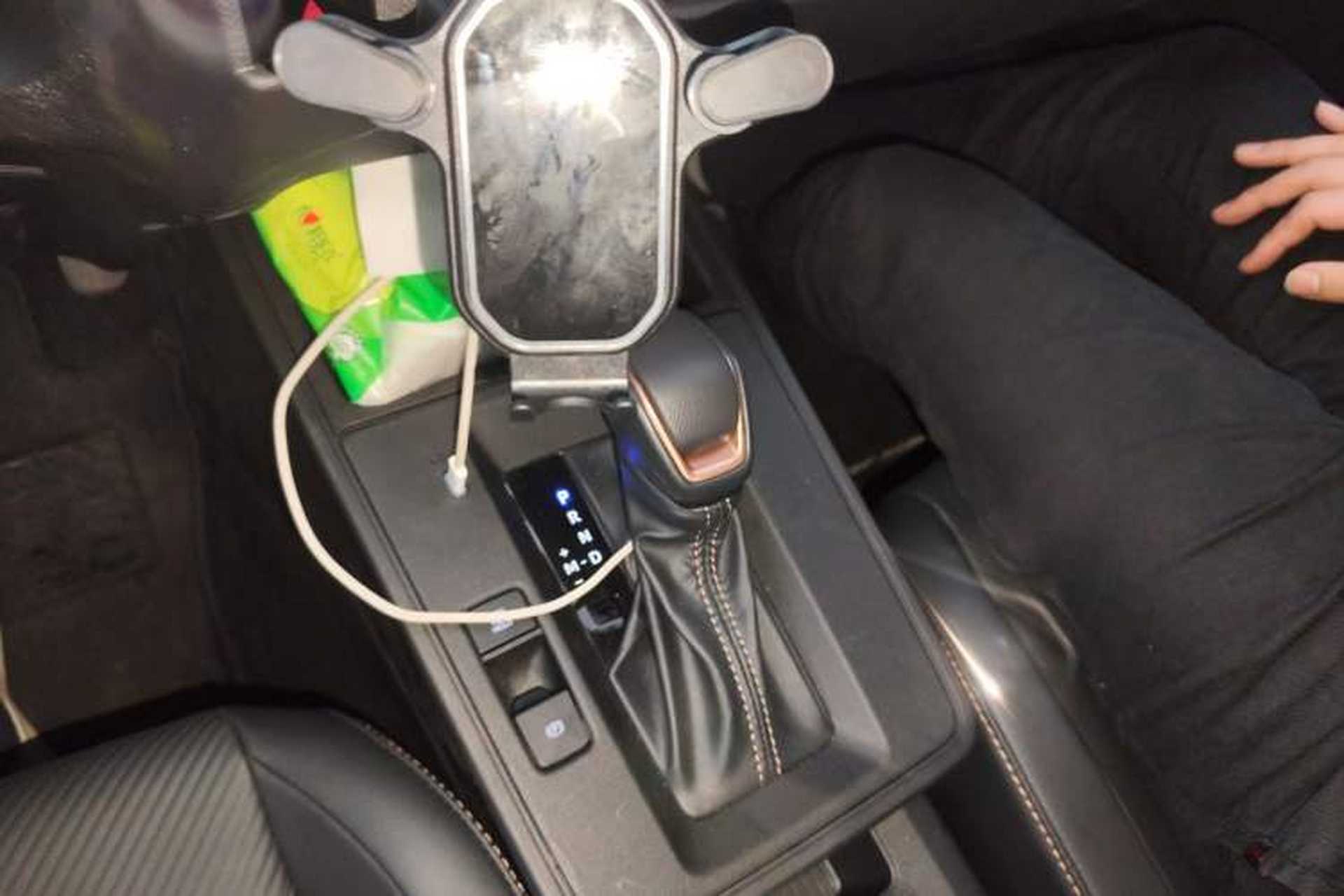 Used Toyota FRONTLANDER 2026 Model 2.0L CVT Comfort Edition Gear Lever